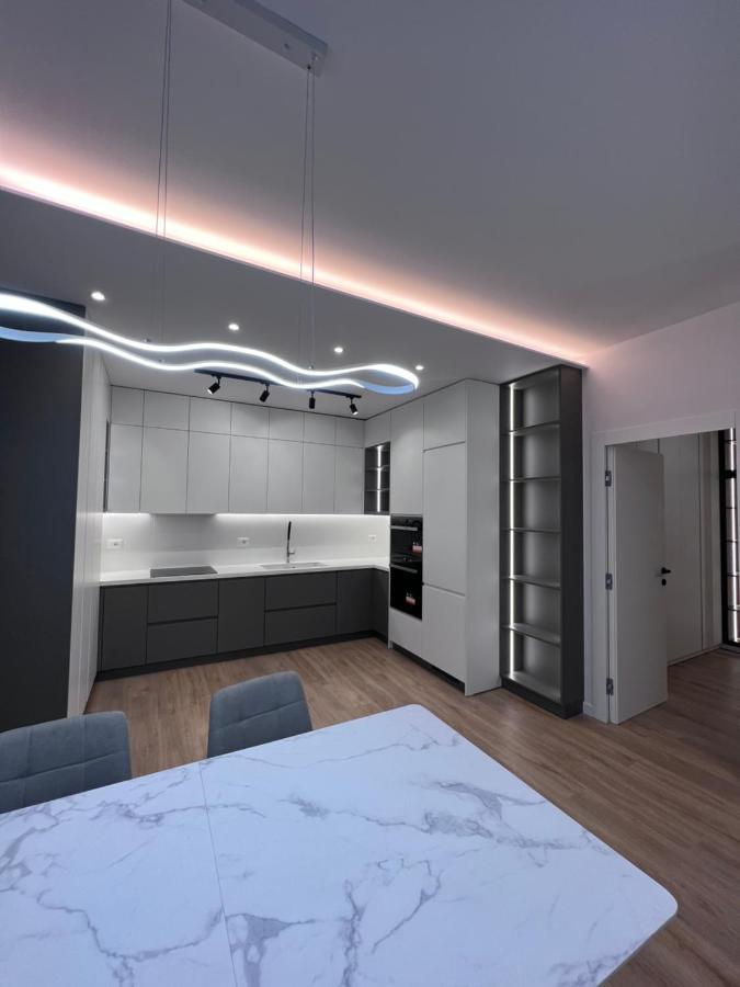 Hera Tirana Suite Deluxe Exterior photo